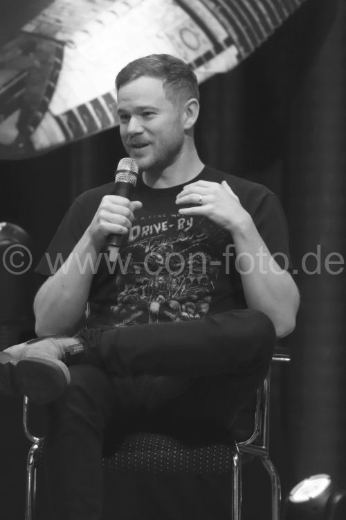 Aaron Ashmore