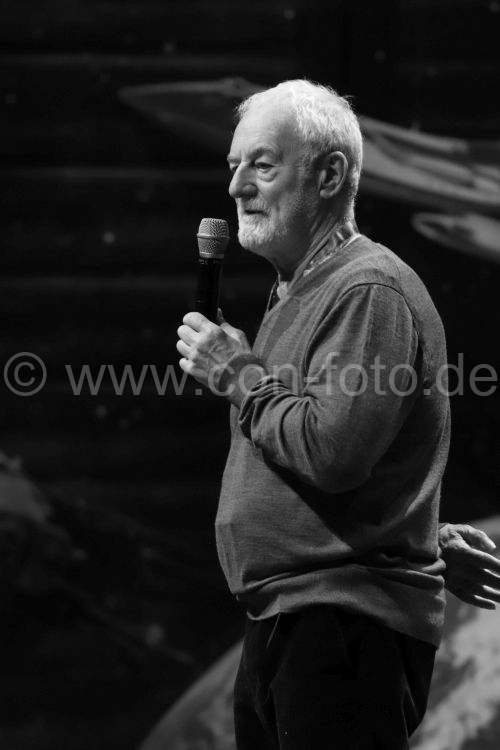 Bernard Hill