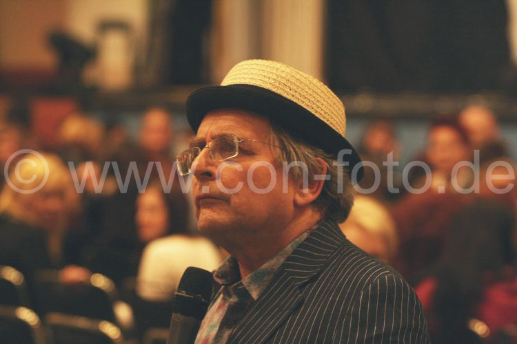 Sylvester McCoy