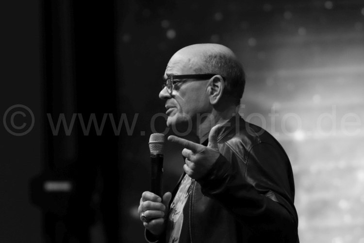 Robert Picardo