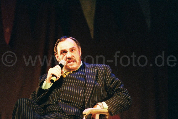 John Rhys-Davis