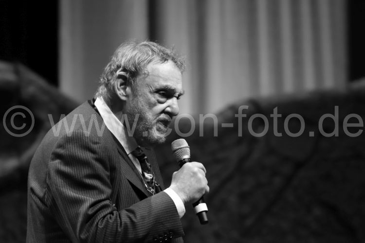 John Rhys-Davis