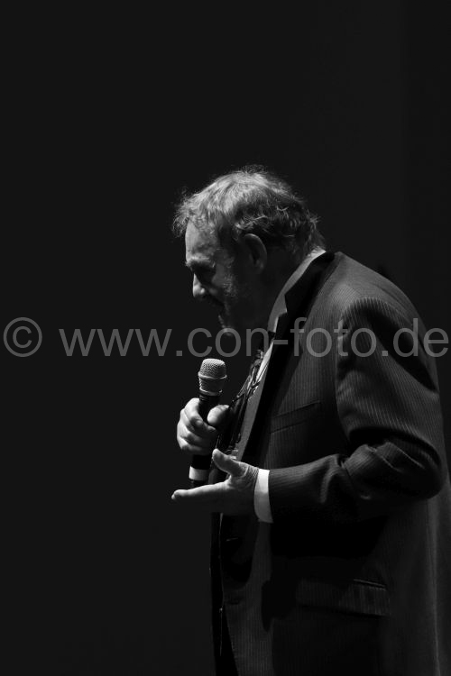 John Rhys-Davis