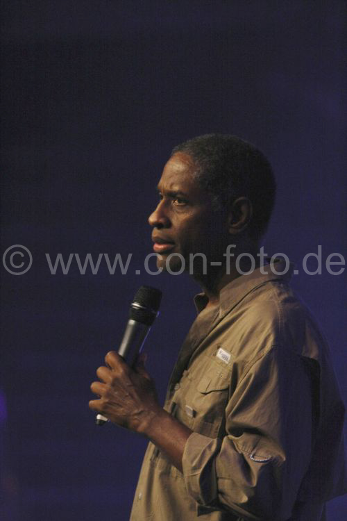 Tim Russ