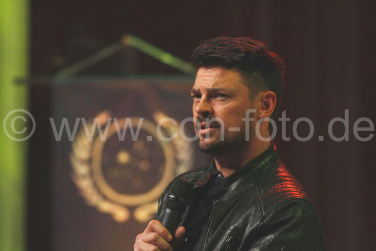 Karl Urban